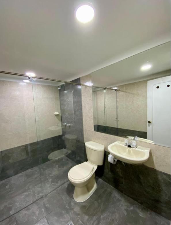 Hotel Lukas Medellín Kültér fotó