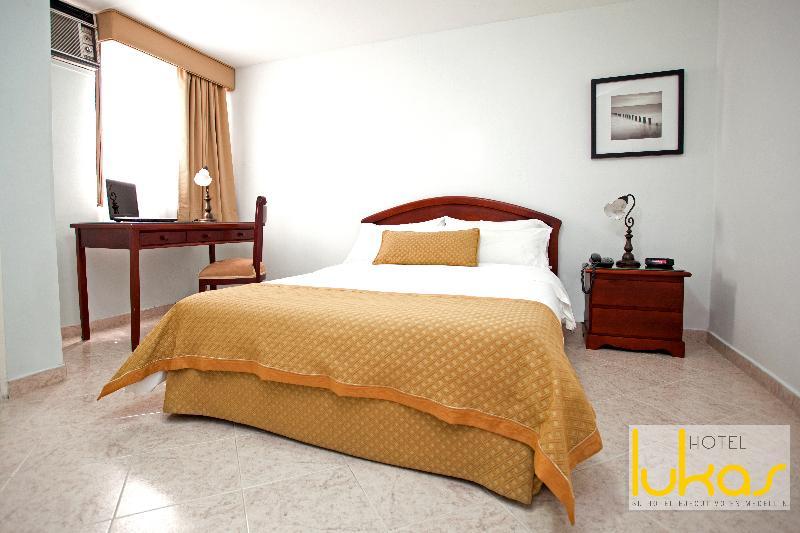 Hotel Lukas Medellín Kültér fotó